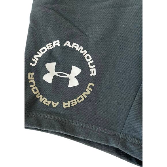 New NWT Under Armour Boys Gray Sweat Activewear Shorts Youth Size Medium - Picture 3 of 7